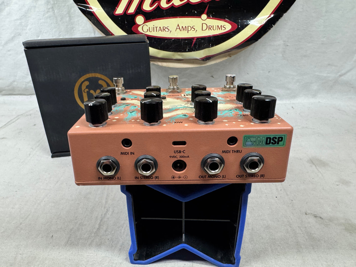 Walrus Audio Qi Etherealizer Delay Chorus Reverb Multi-Effects Pedal with Box - Terracotta