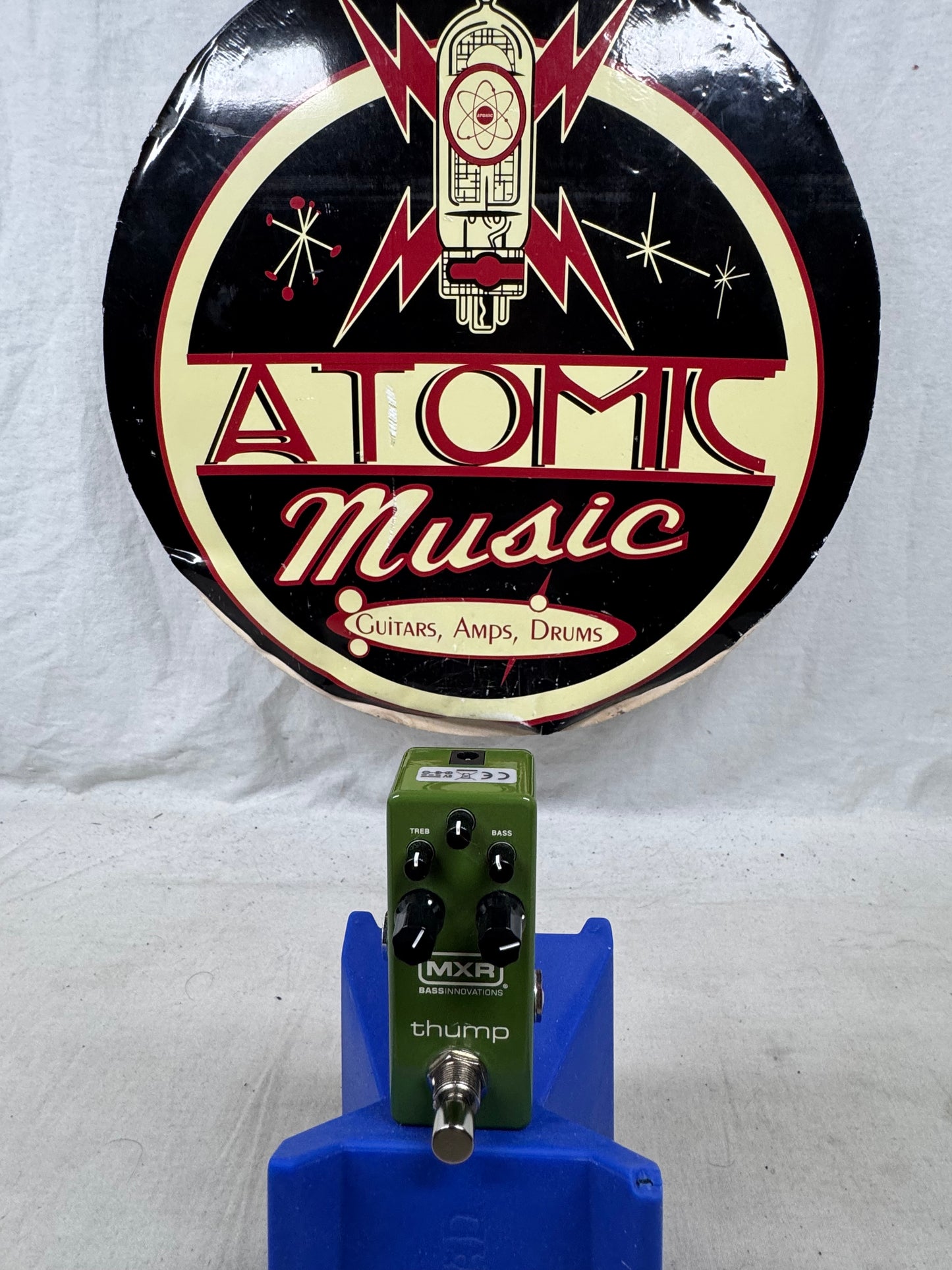 MXR M281 Thump Bass Preamp Pedal