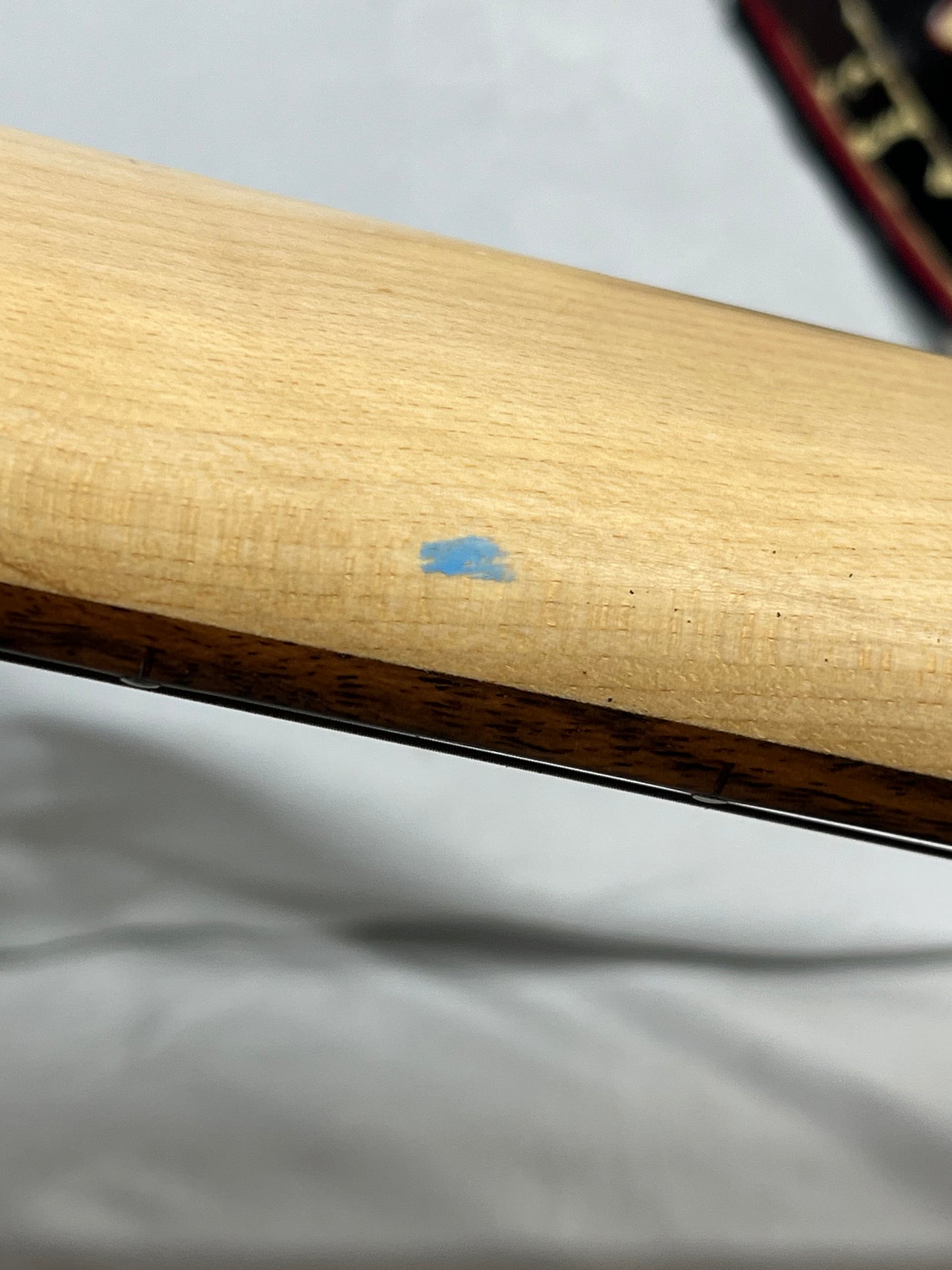 Douglas 6-String Doublecut HH Electric bass