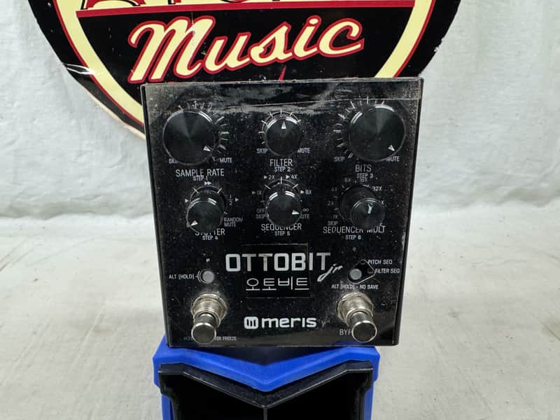 Meris Ottobit Jr jr. junior Stereo Bit Crusher bitcrusher Stutter Step-Sequencer Pedal - Image 2