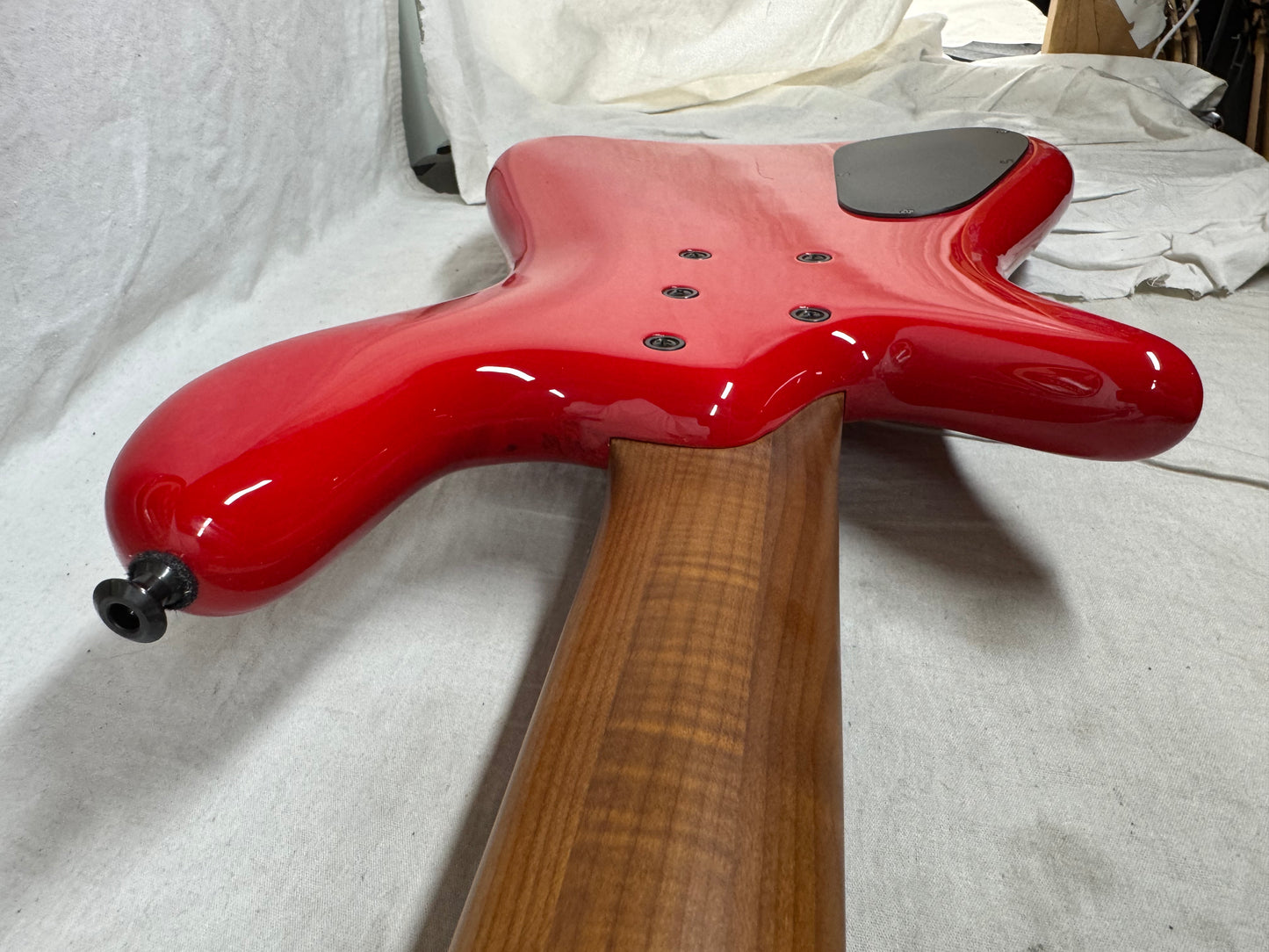 Spector Euro Series Eurobolt 5-String Bass with Gig Bag - Inferno Red