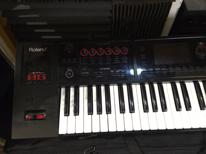 Roland FA-06 61-Key Music Workstation 2014 - Present - Local Pickup Only
