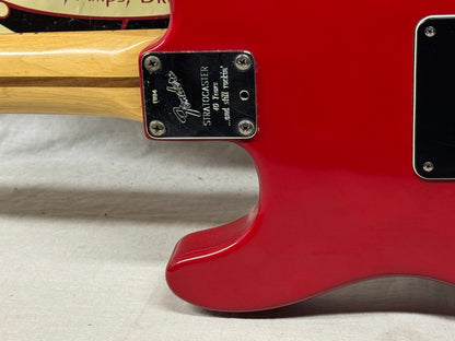 Fender Limited Edition '94 American Special Stratocaster Guitar with Case 1994 - Lipstick Red / Maple neck