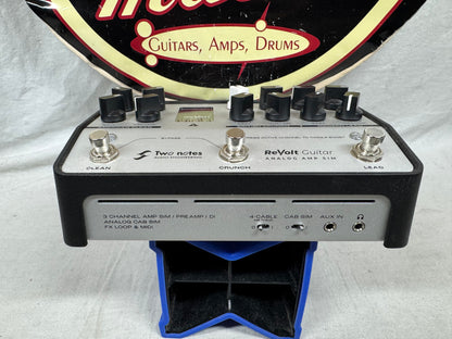 Two Notes ReVolt Guitar Analog Amp Simulator Pedal with Power Supply