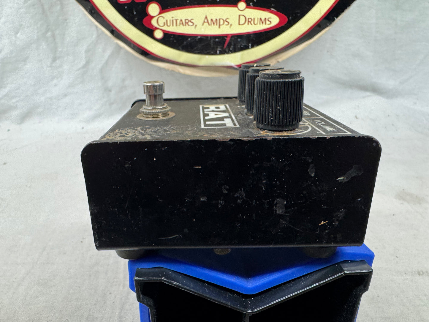 ProCo The Rat 2 RAT2 v4-A version 4-A Distortion Pedal - Flat Top / LED / LM308 OpAmp Chip / Beige PCB pot codes date to 1993