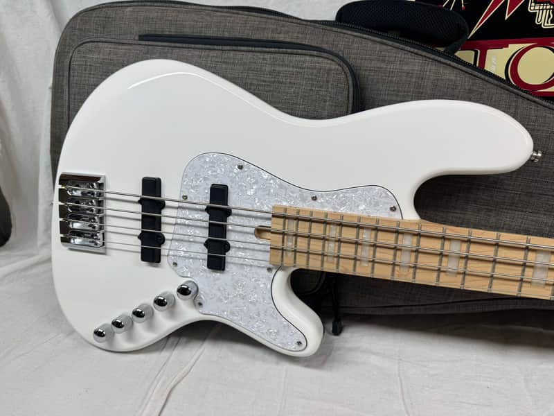 Cort Elrick NJS 4 njs4 4-string Bass with Gig Bag - Image 2