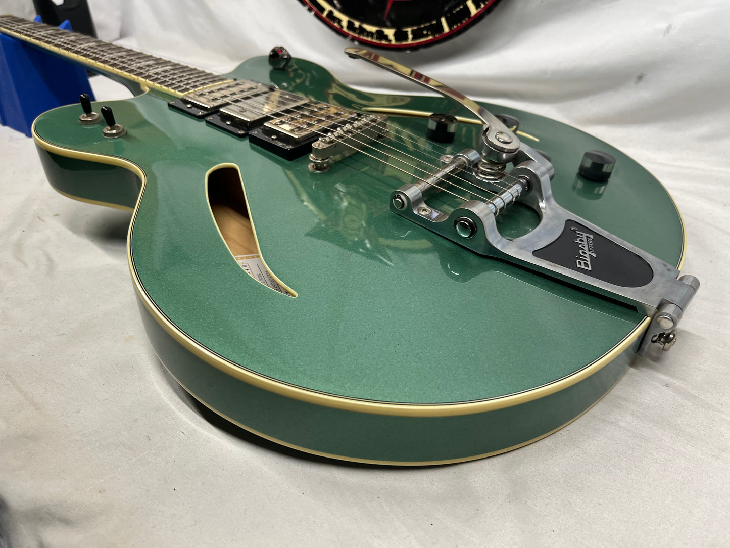 Gretsch Streamliner G2627T/GRG Semi-Hollow Body Electric Guitar