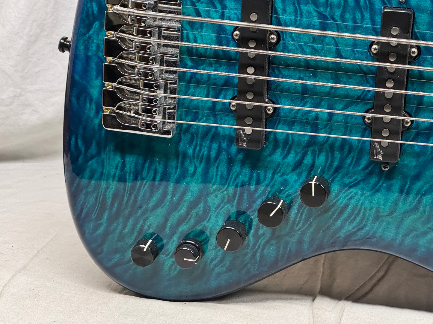 Stuart Spector USA Coda 5 DLX Deluxe 5-string Bass with Gig Bag 2012