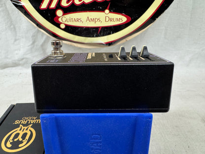 Walrus Audio Fundamental Chorus Pedal with Box