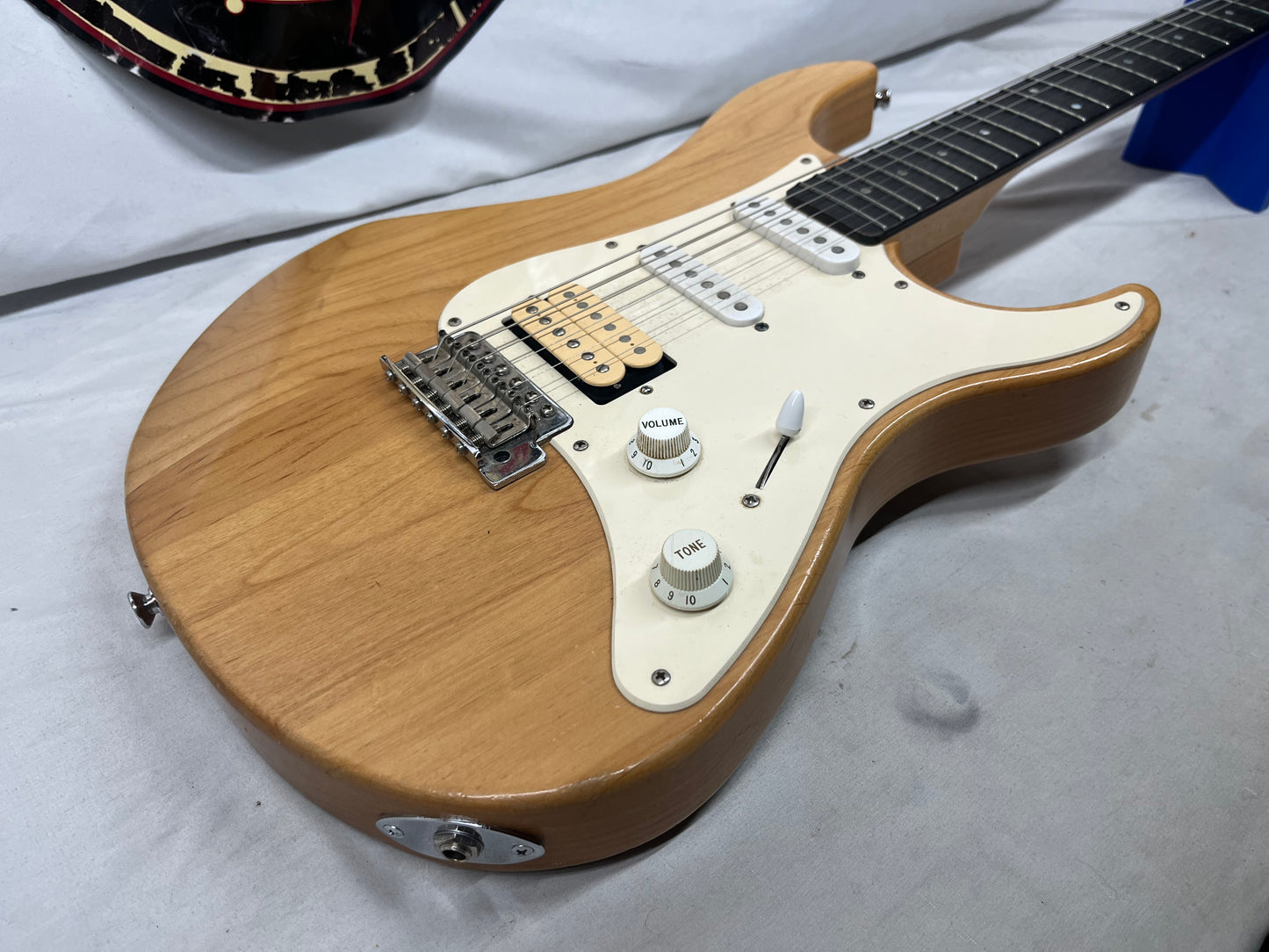 Yamaha Pacifica 112 Doublecut Electric Guitar