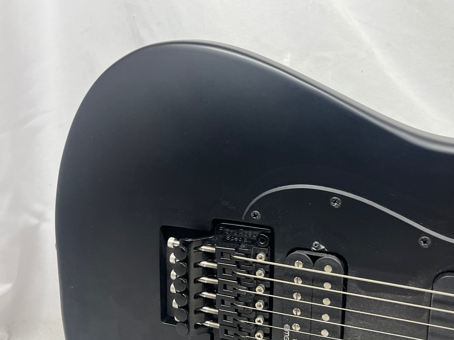 Schecter Diamond Series Sun Valley Super Shredder with Case