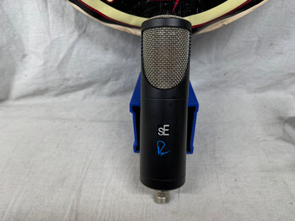 sE Electronics SNT Condenser Microphone with Power Supply + Mount + Case