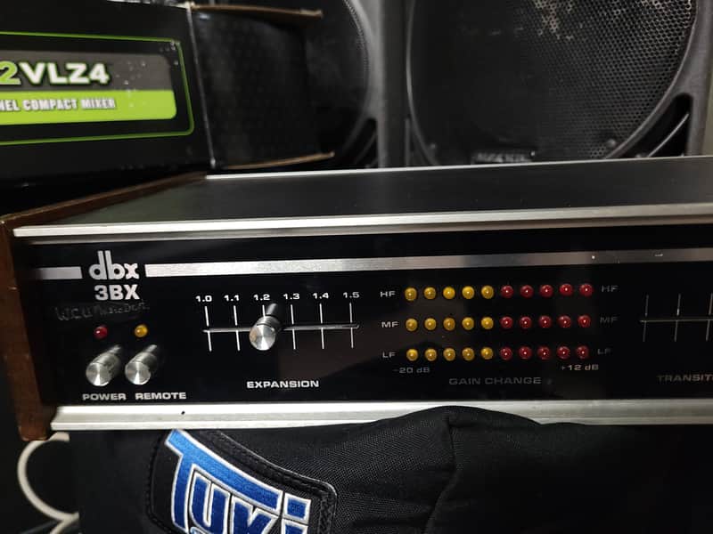 dbx 3BX 3-Band Dynamic Range Expander - Image 2