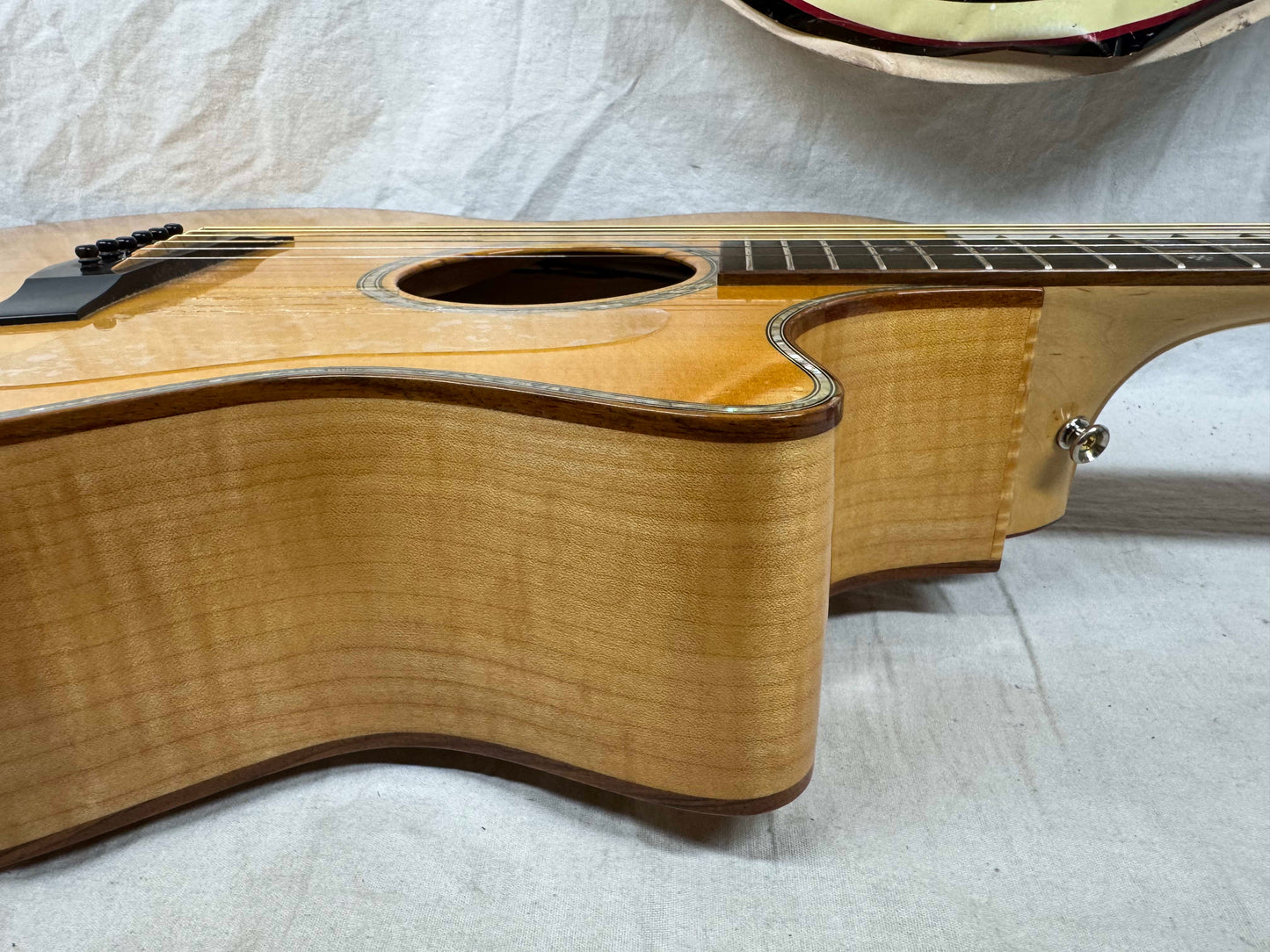 Taylor 614-CE-L3 614ce-L3 Limited Edition Grand Auditorium Acoustic Guitar with Case 2003