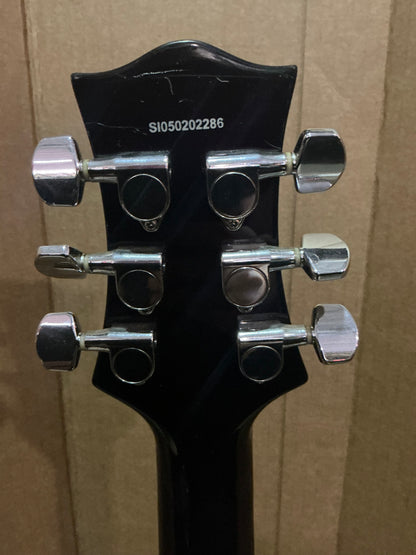 Silvertone Single Cut Electric Guitar