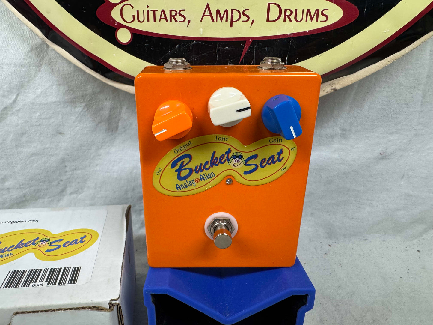 Analog Alien Bucket Seat Overdrive Pedal with Box
