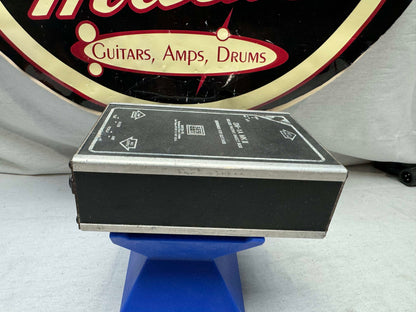 Sescom SM-1A Mk II 2 Deluxe Passive Direct Box for Guitars
