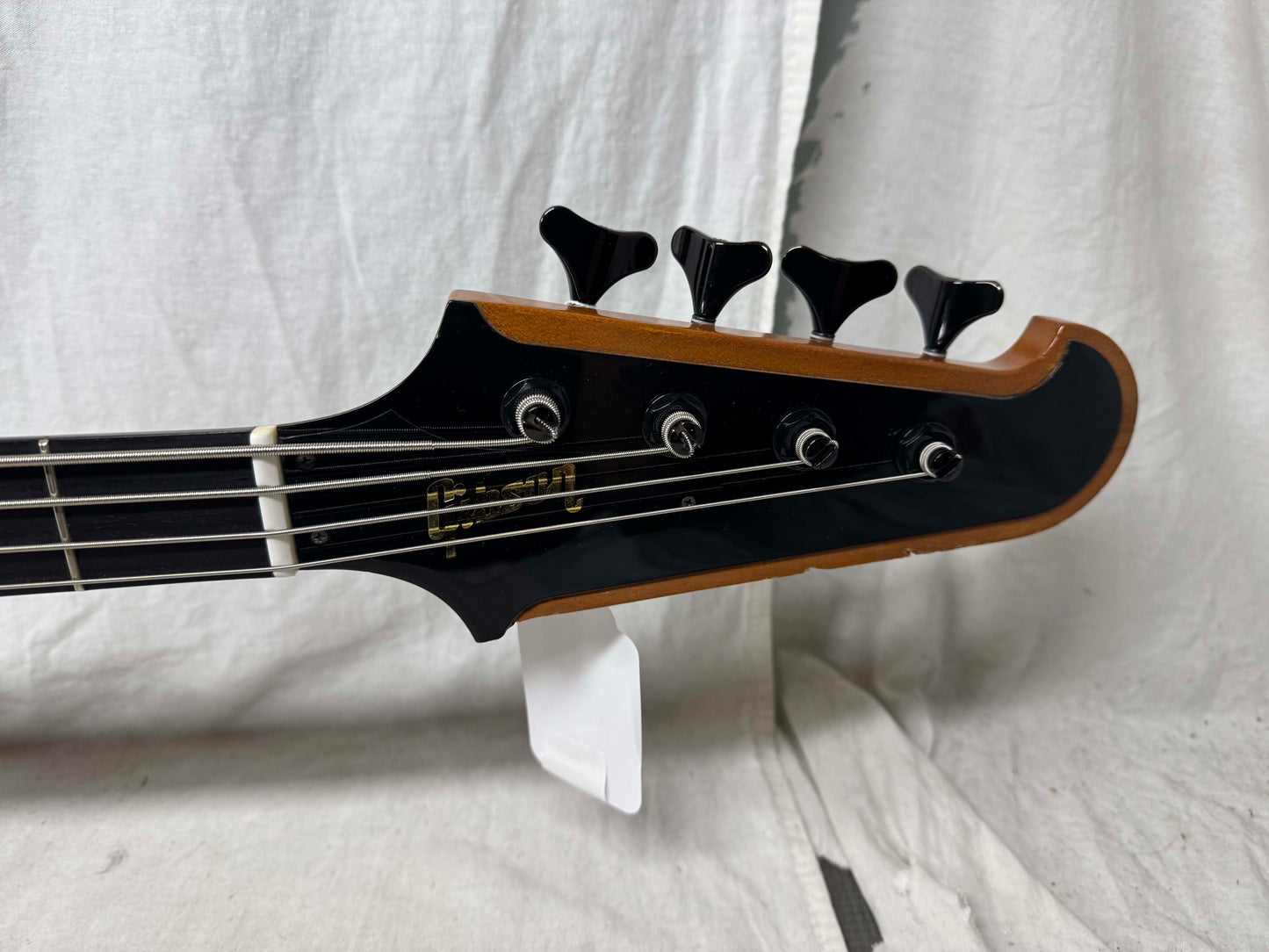 Gibson Thunderbird IV 4-string Bass with Case 2002