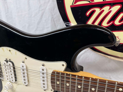 Fender Standard Stratocaster HSS Guitar - MIM Mexico 2007 - Black / Rosewood fingerboard