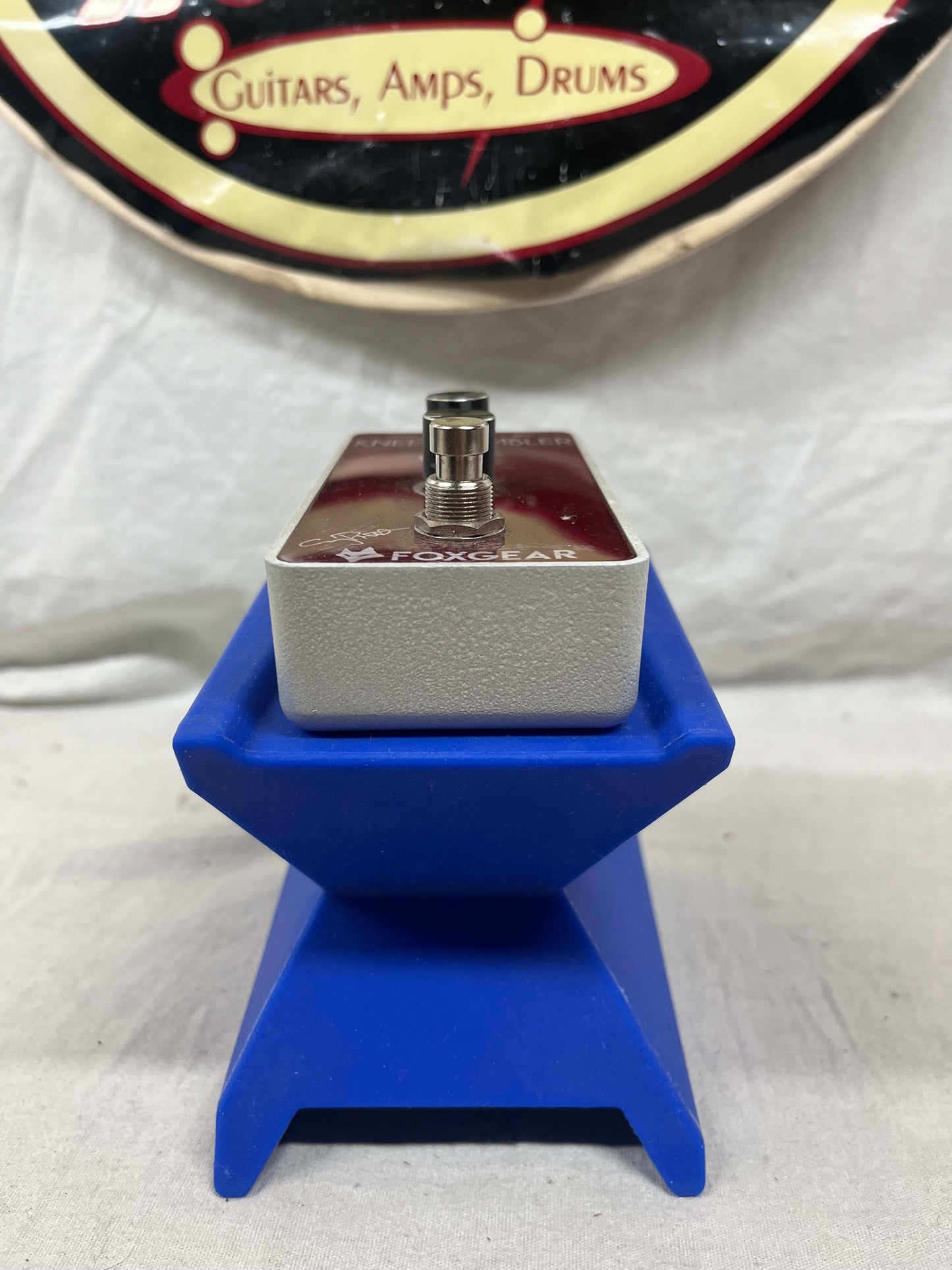 Foxgear Knee Trembler Tremolo Pedal