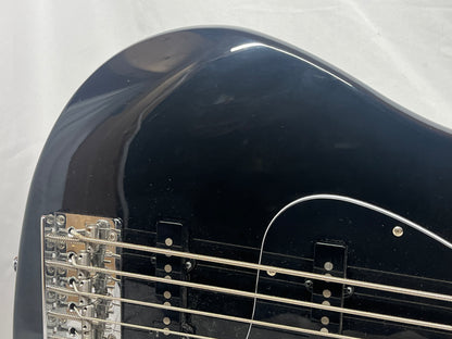 Sire Marcus Miller V7 5-String Doublecut Electric Bass