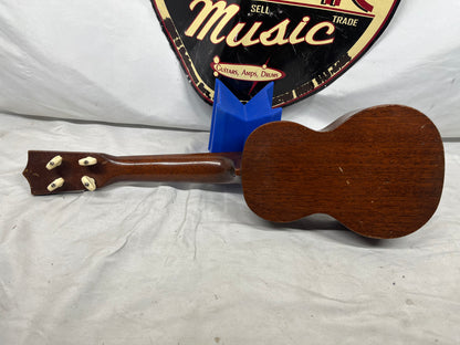 Martin Vintage Soprano Ukulele with Case
