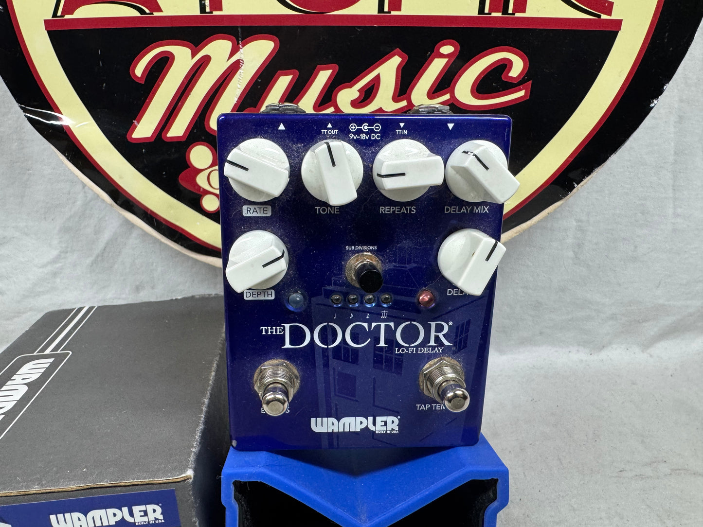 Wampler The Doctor Lo-Fi Delay Pedal with Box