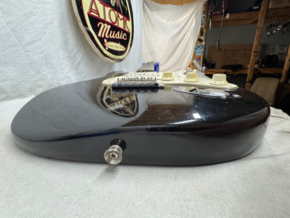 Fender USA Vintage Series '62 1962 Stratocaster Guitar with Case pot codes date to 1988 - Black / Rosewood fingerboard
