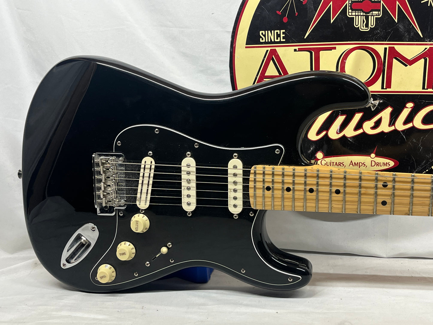 Fender Special Edition Player Stratocaster strat Electric Guitar MIM - Made in Mexico - Black