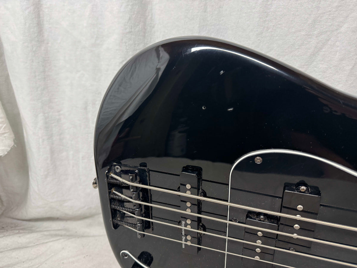 Fender Duff McKagan Deluxe Jazz Bass Special Precision 4-string Bass 2020 - Black / Rosewood fingerboard