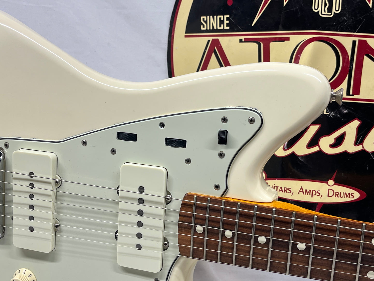 Fender '60s Jazzmaster Electric Guitar MIM - Made in Mexico - Olympic White