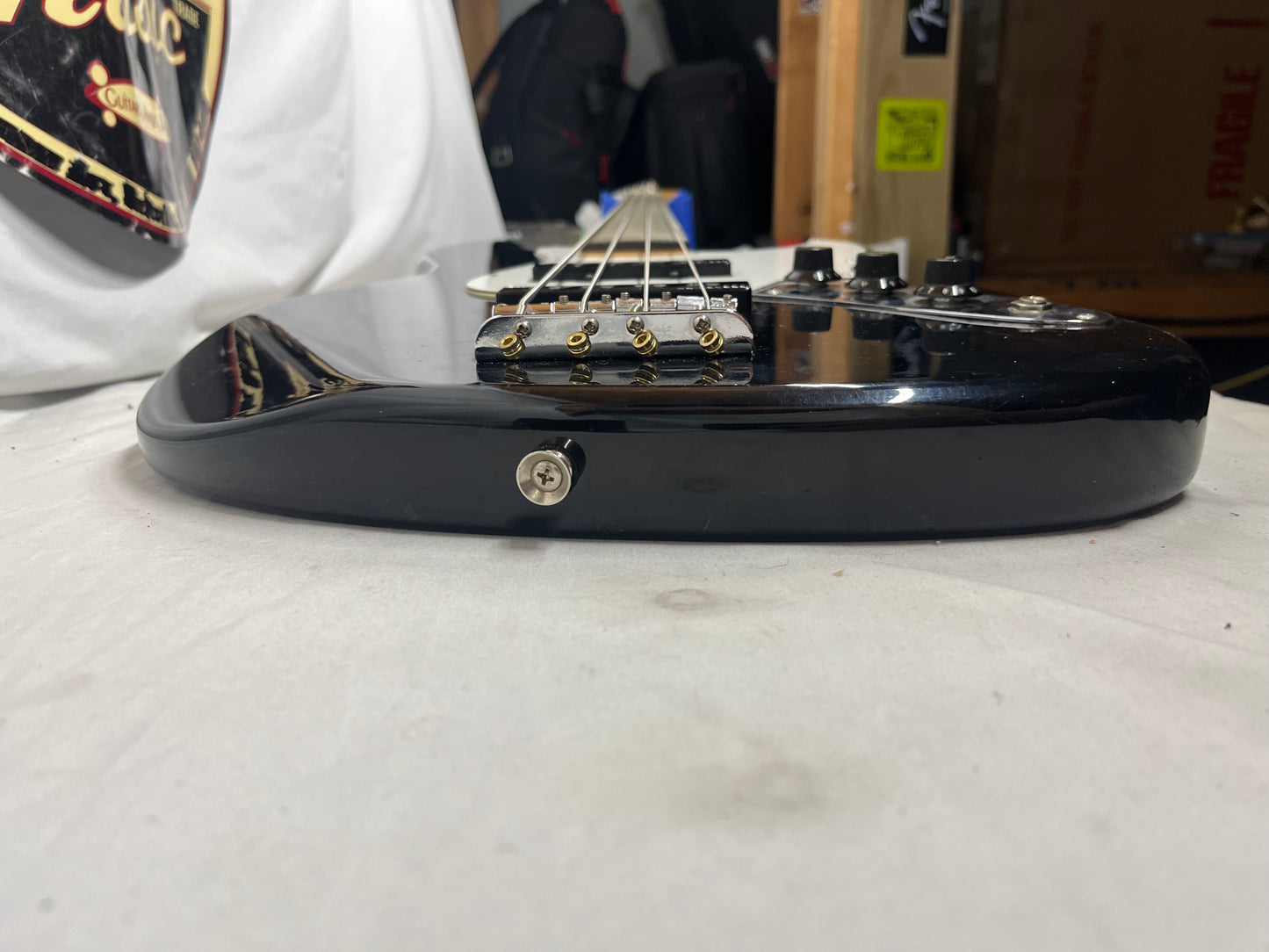 Squier 4-String Electric Jazz Bass