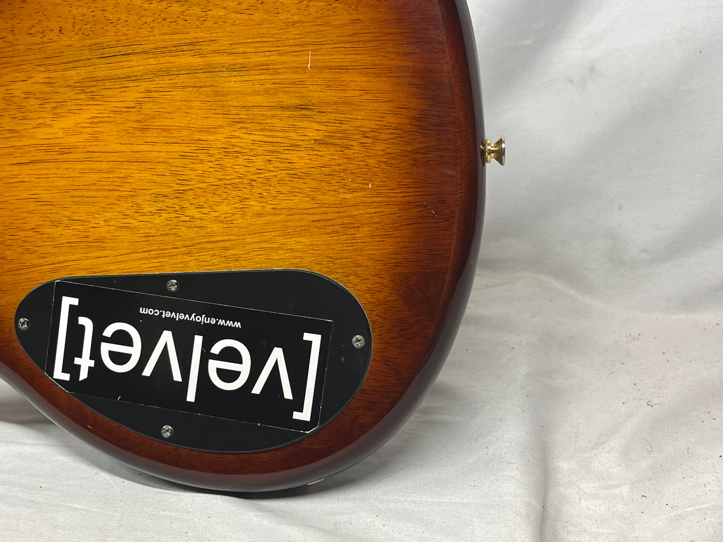 MD Music Drive 4-String Electric Bass
