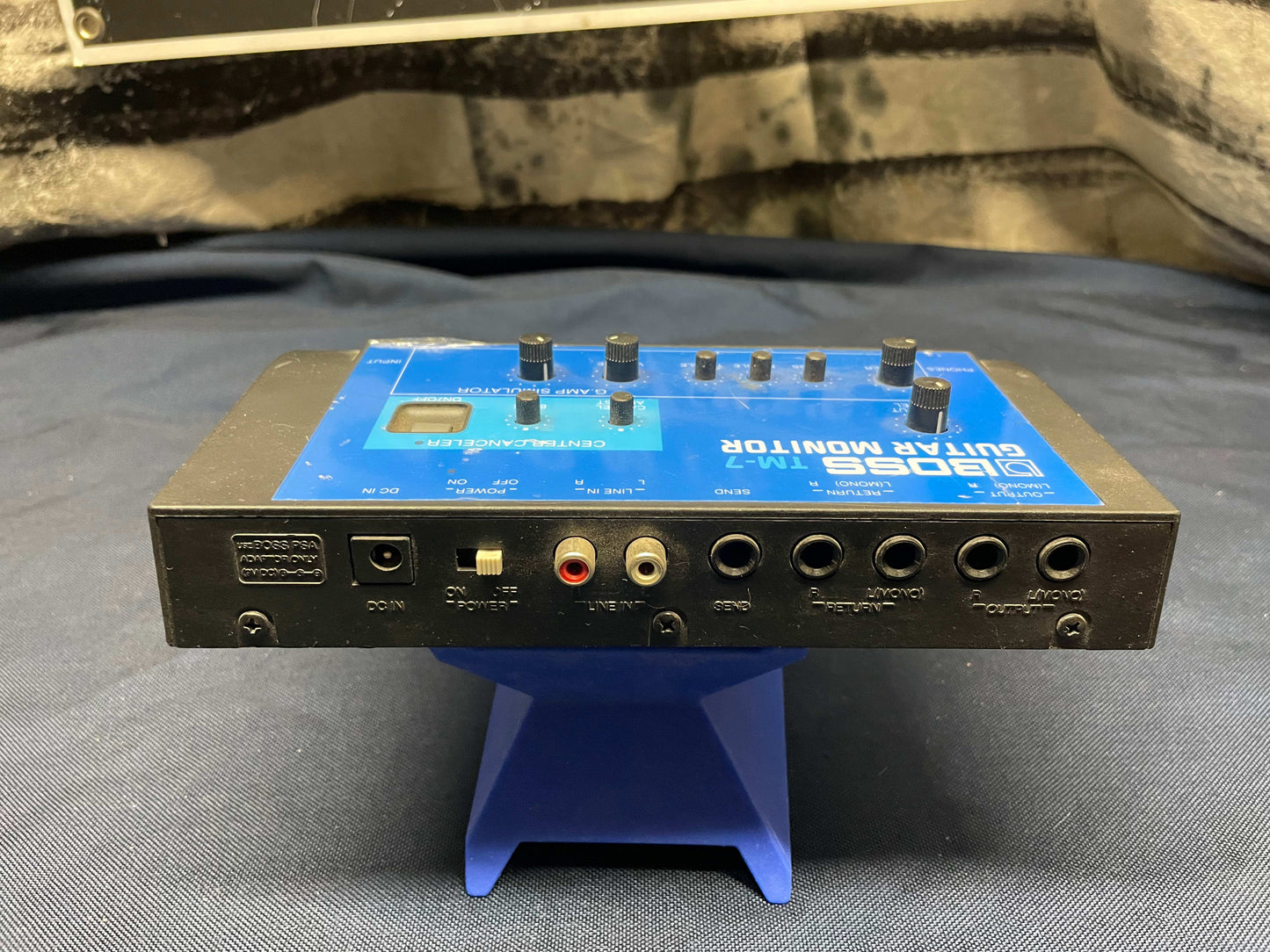 Boss TM-7 Guitar Monitor - missing battery cover 1995