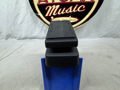 Dunlop CBM95 cbm 95 Cry Baby crybaby Mini Wah Pedal - Image 3