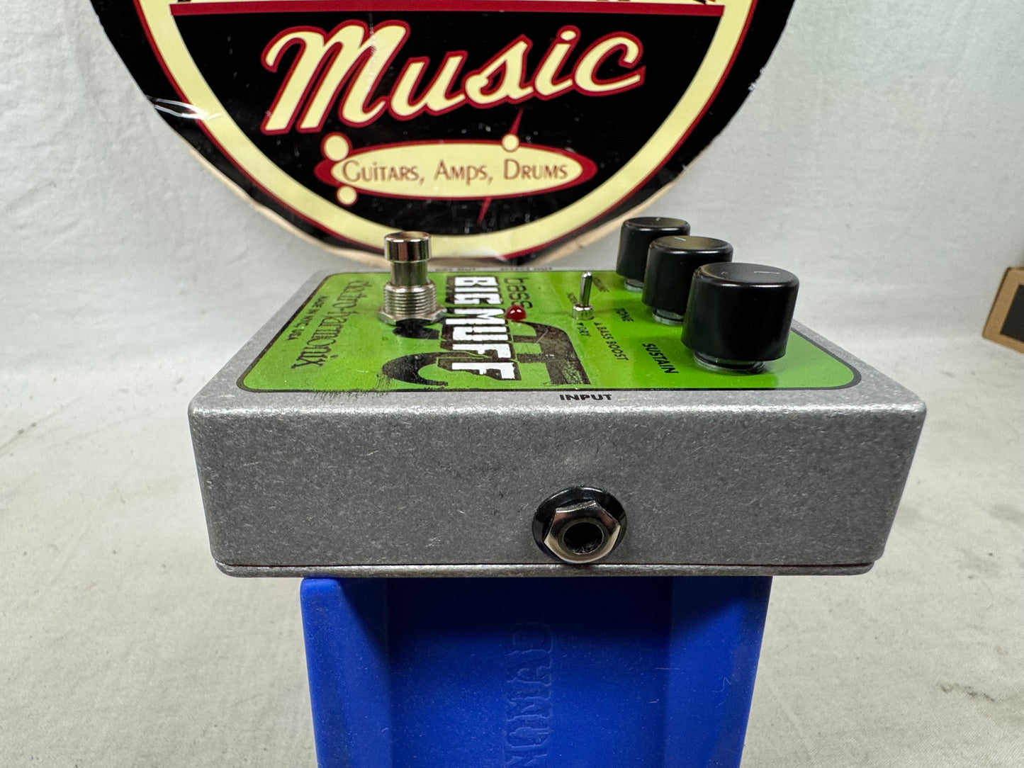 Electro-Harmonix Bass Big Muff Pi π Bass Fuzz Distortion Pedal