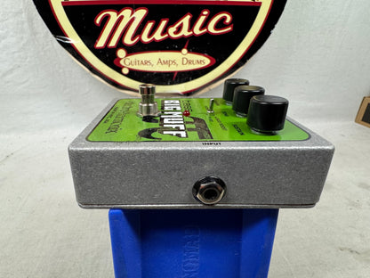 Electro-Harmonix Bass Big Muff Pi π Bass Fuzz Distortion Pedal