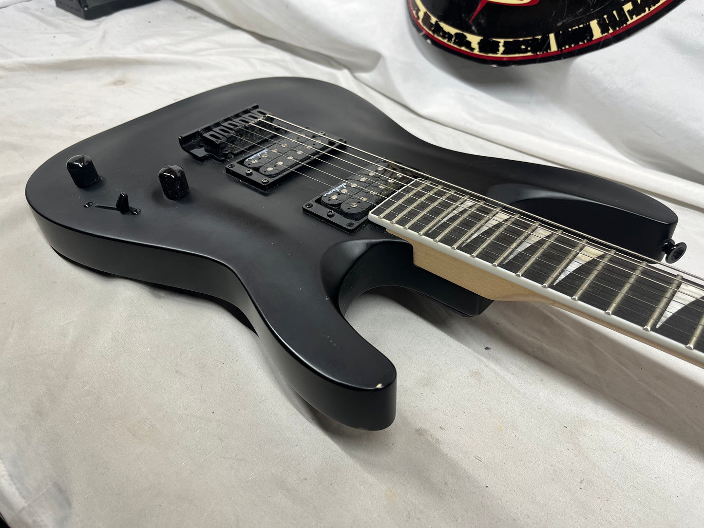 Jackson JS22 HH Doublecut Electric Guitar