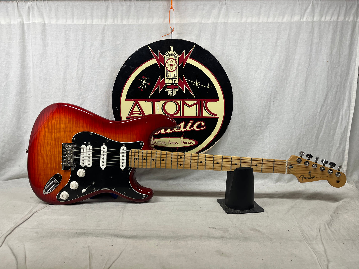 Fender Player Stratocaster HSS Plus Top Electric Guitar
