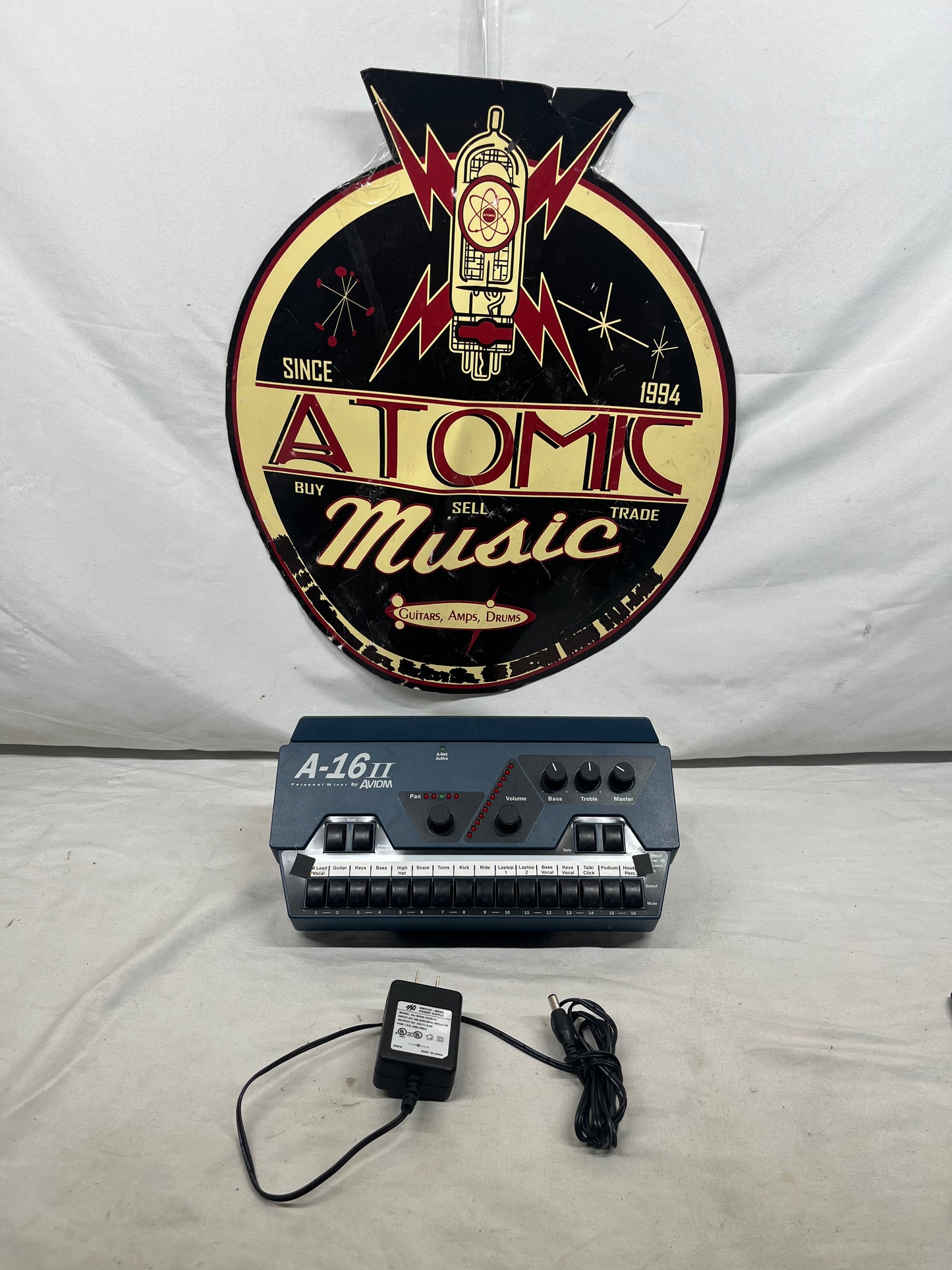 Aviom A-16 II Personal Mixer with Mount and Power Supply