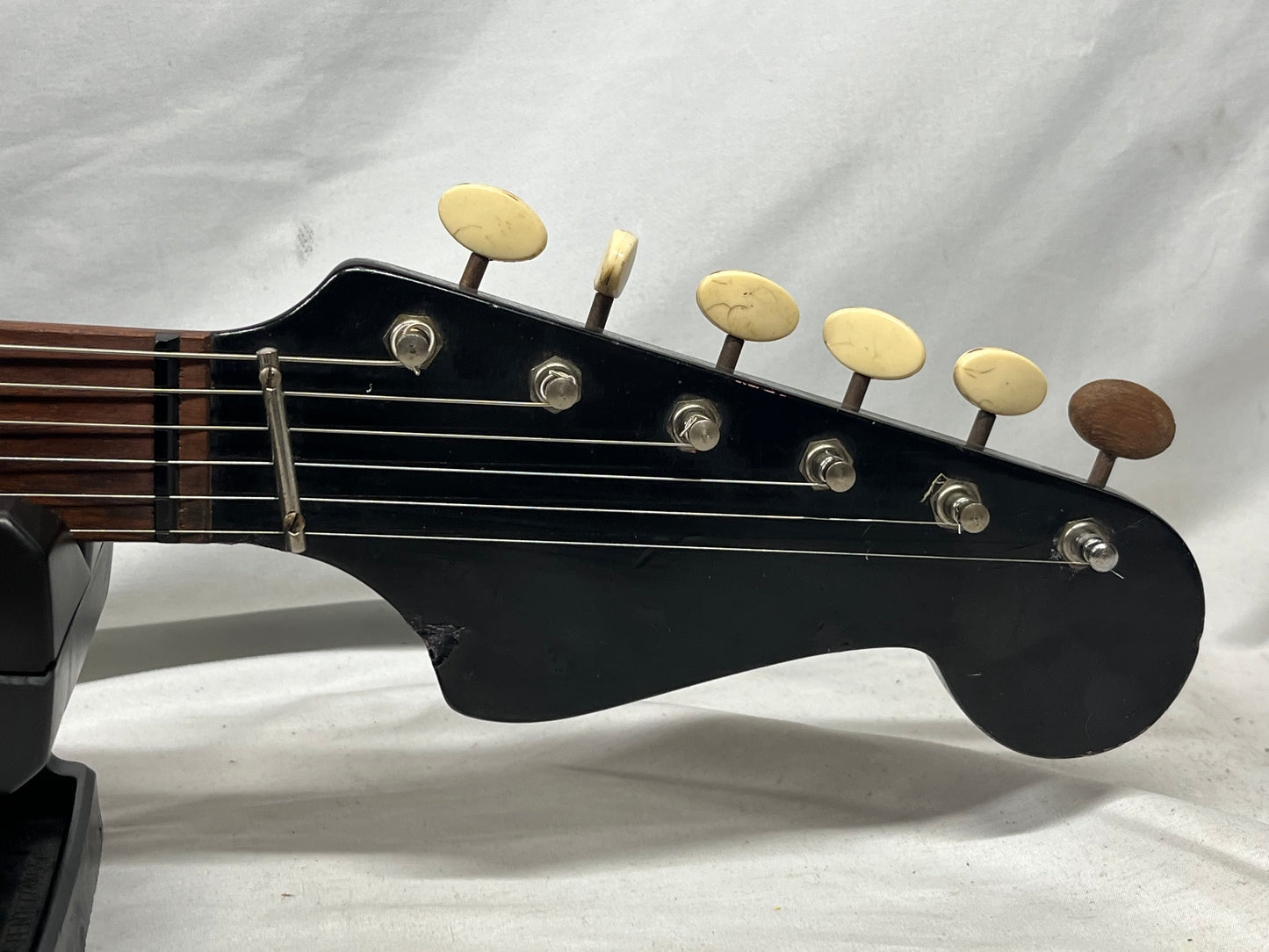 Hagstrom Kent Model I Doublecut Electric Guitar - Red
