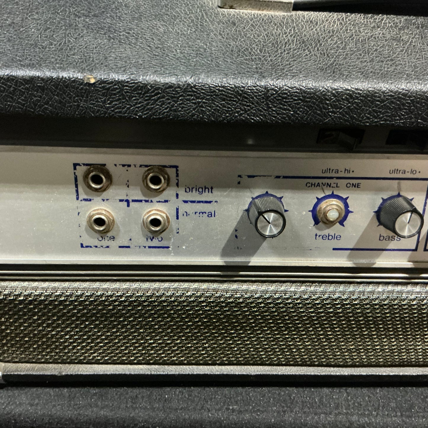 Ampeg B-25 b25 Tube Bass Amplifier Head - Local Pickup Only