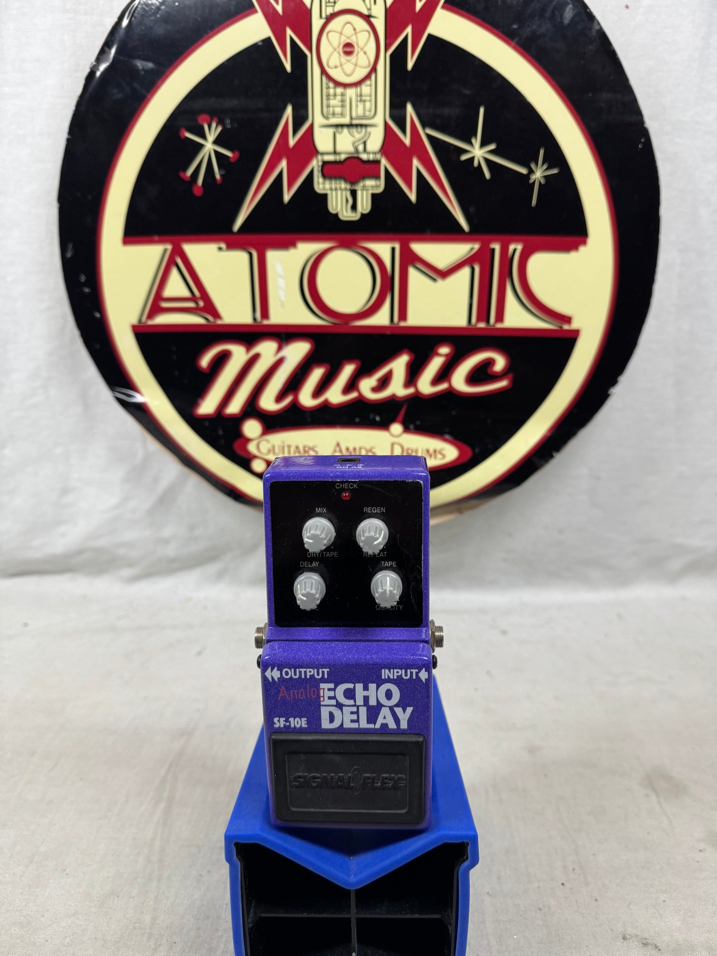 Signal Flex SF-10E Analog Delay Pedal
