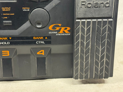 Roland GR-33 gr33 Guitar Synthesizer Pedal with Power Supply