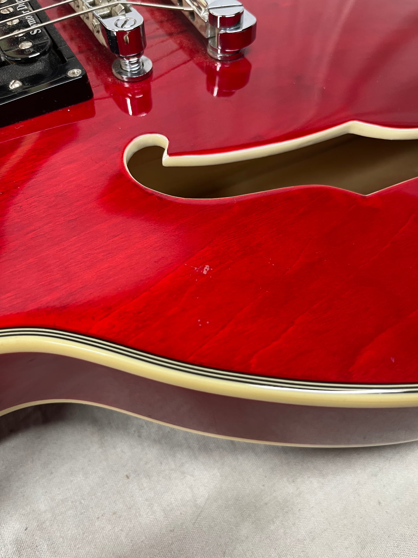 Jay Turser JT-135 JT135 Semi-Hollow Body Electric Guitar