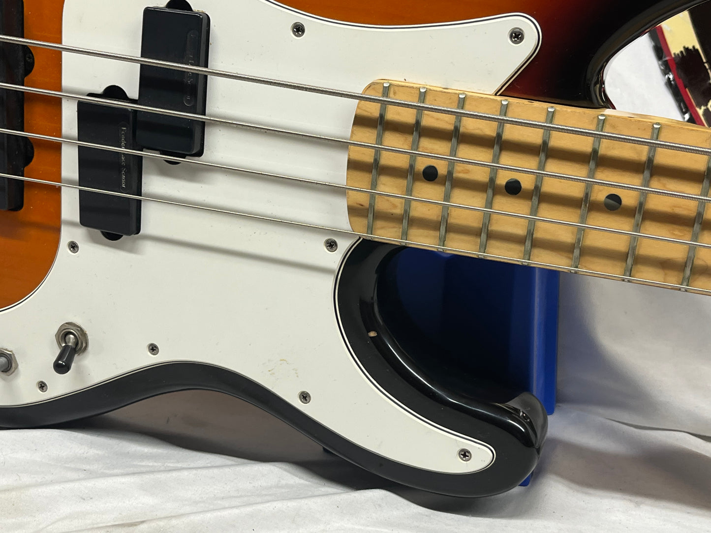 Fender Precision Bass P-Bass Plus 4-String Electric Bass - Brown Sunburst