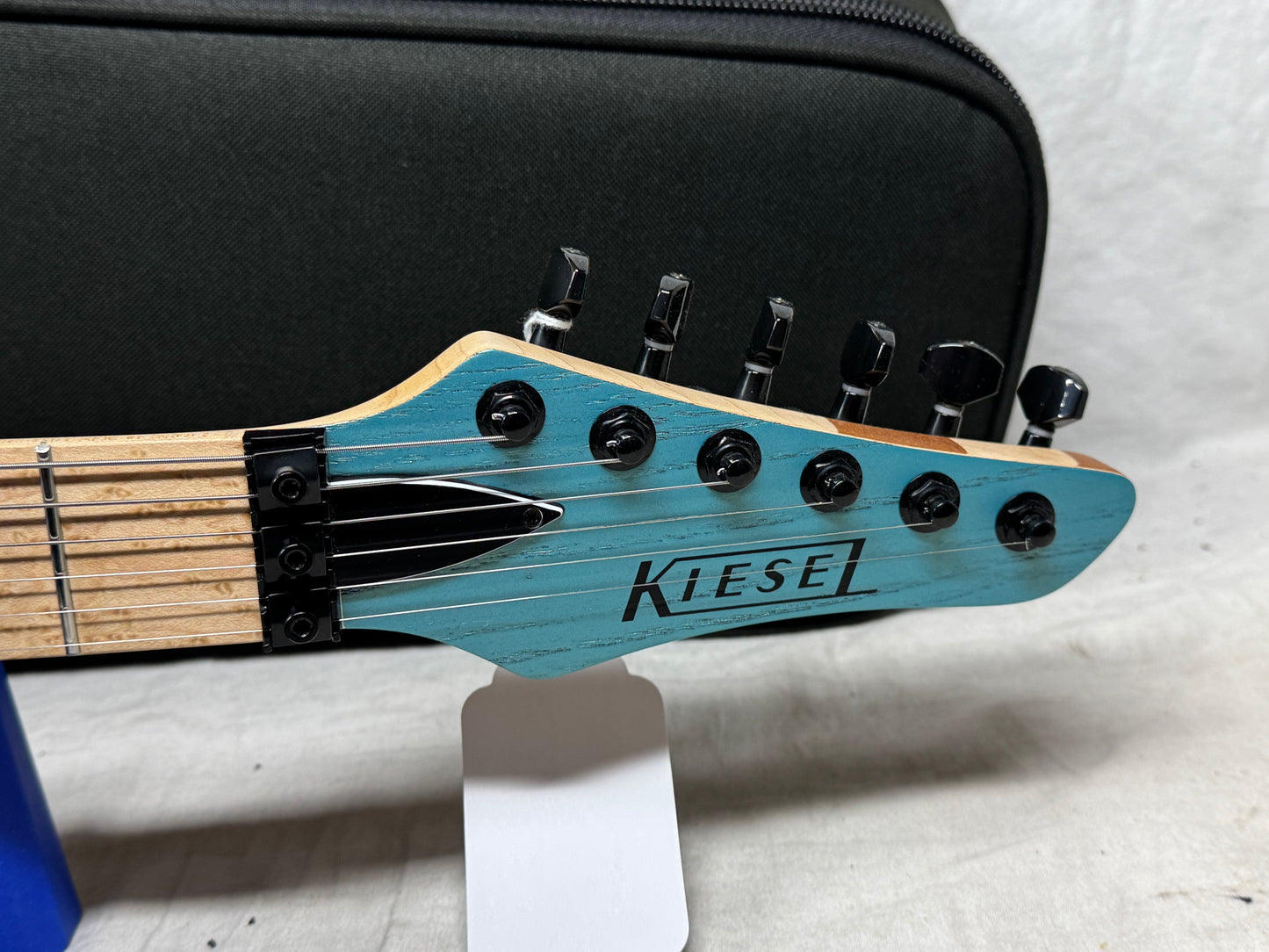 Kiesel A2 6 6-string Guitar with Gig Bag - Blue Mist Metallic