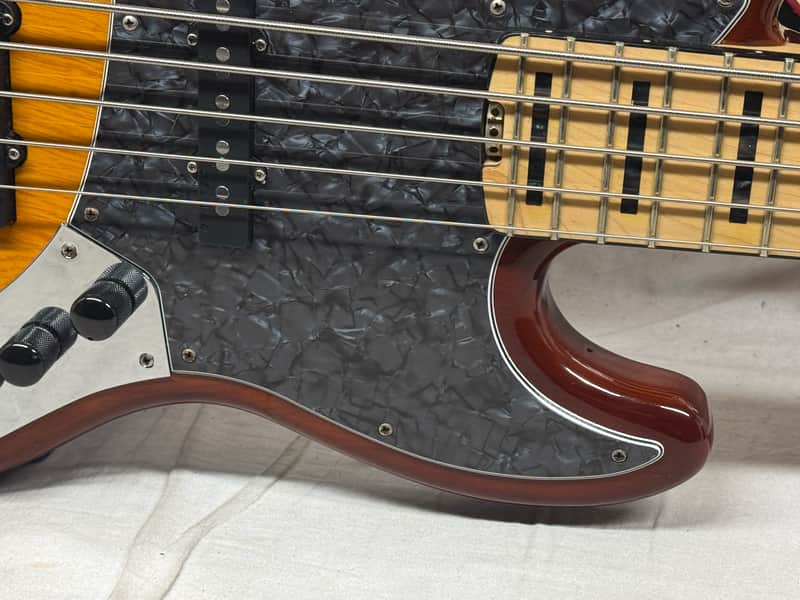 Fender American Elite Jazz Bass V Ash 5-string J-Bass - Image 5