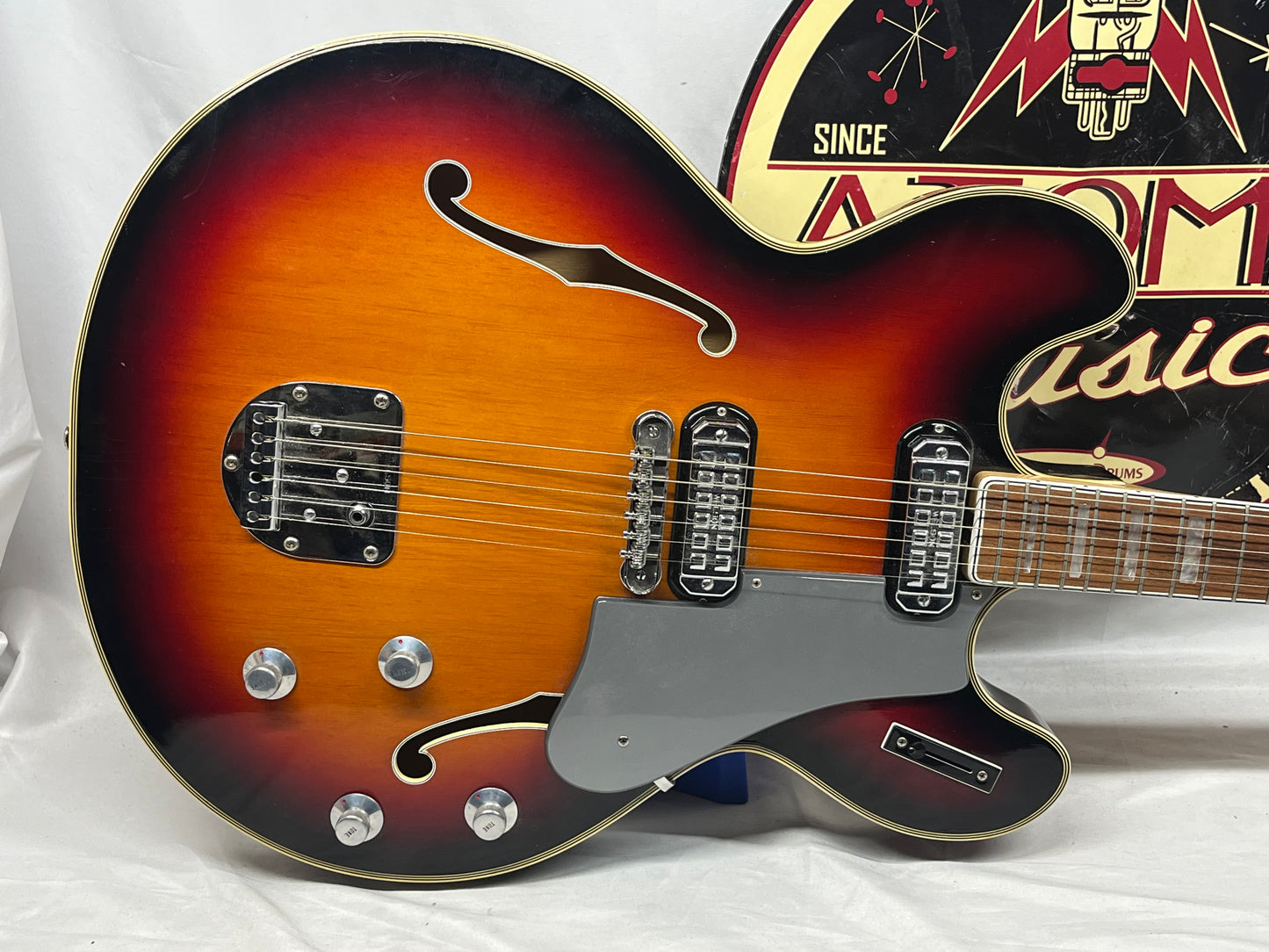 Welson 1960s DS2 Vintage Hollow Body Electric Guitar