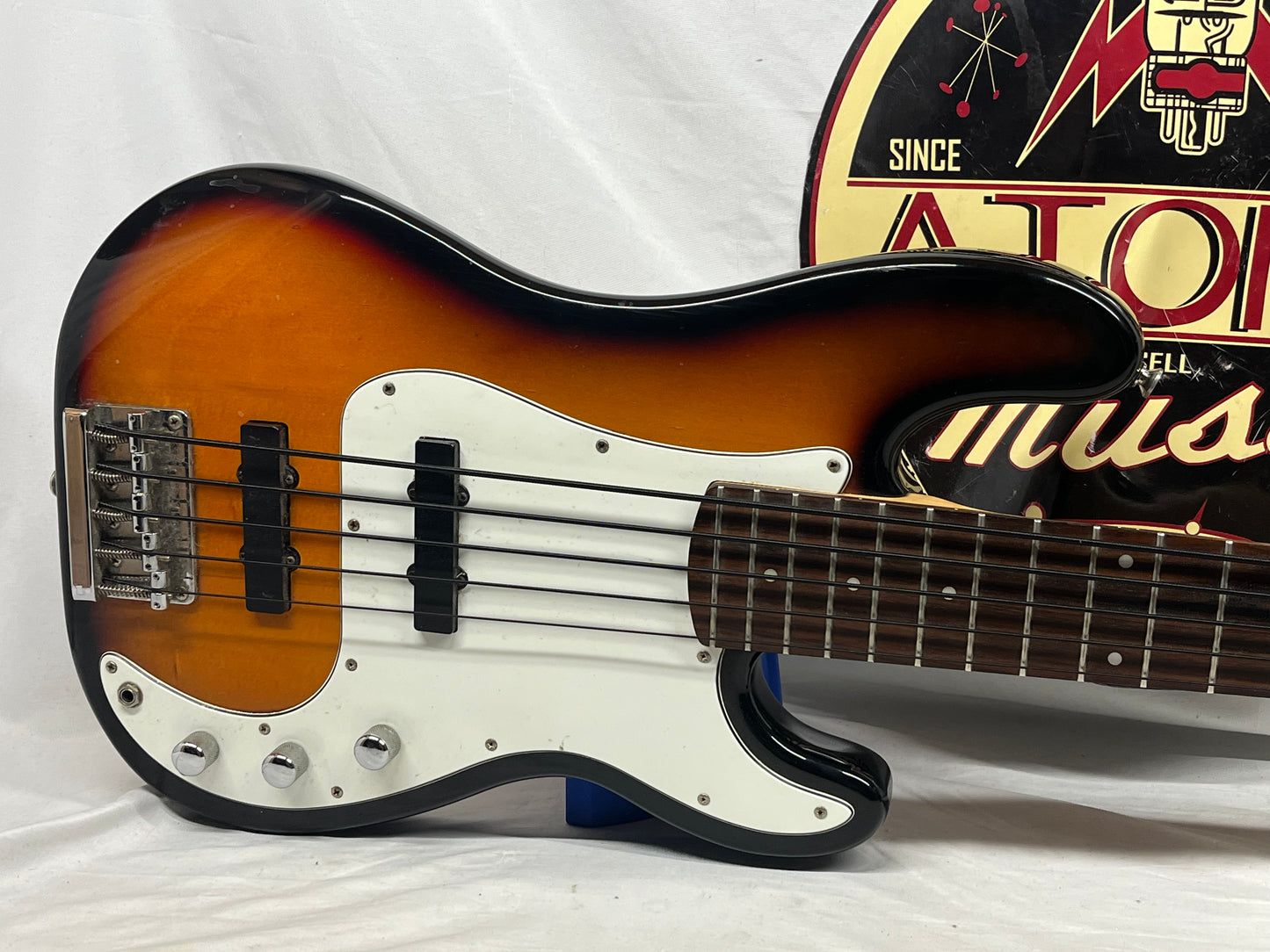 Squier P-Bass Precision Bass Special-5 5-String Electric Bass - Brown Sunburst